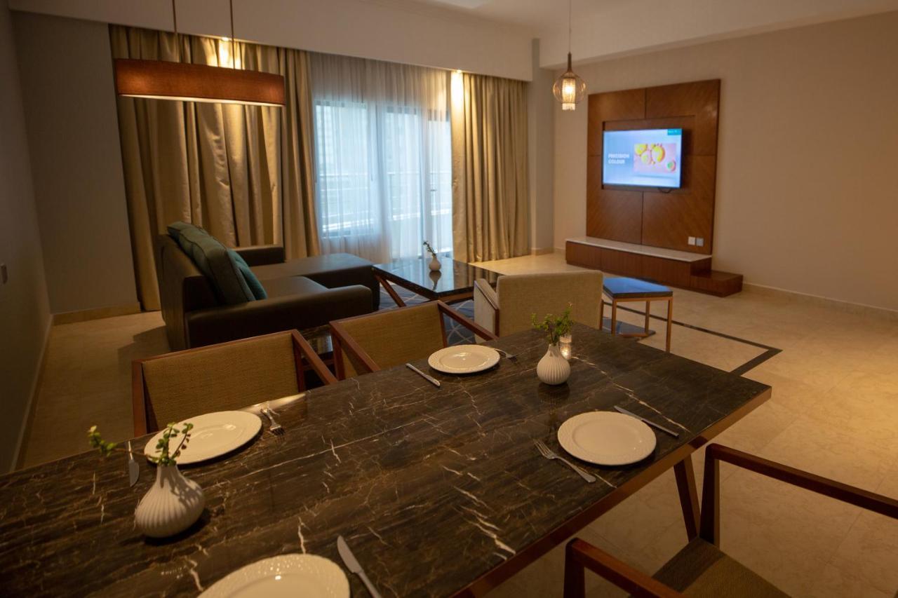 The Seven Hotel Al Manamah Esterno foto