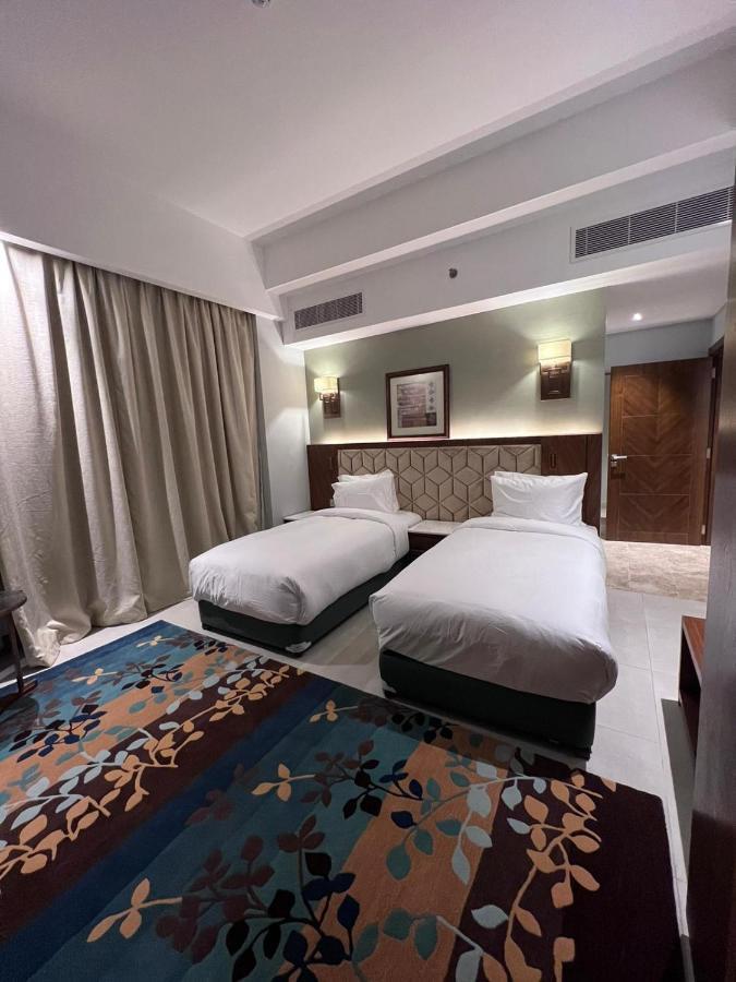 The Seven Hotel Al Manamah Esterno foto