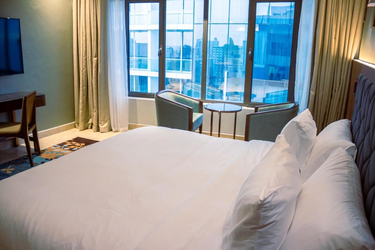 The Seven Hotel Al Manamah Esterno foto