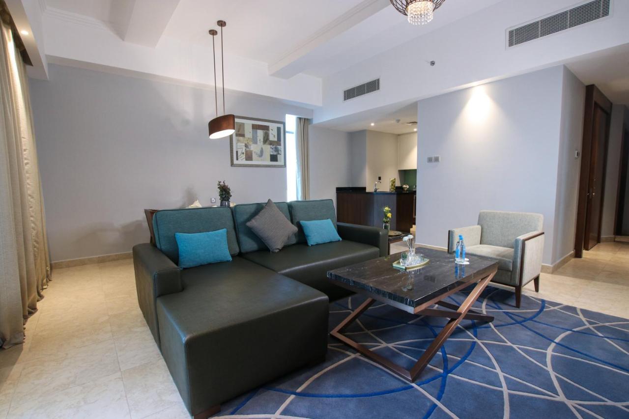 The Seven Hotel Al Manamah Esterno foto