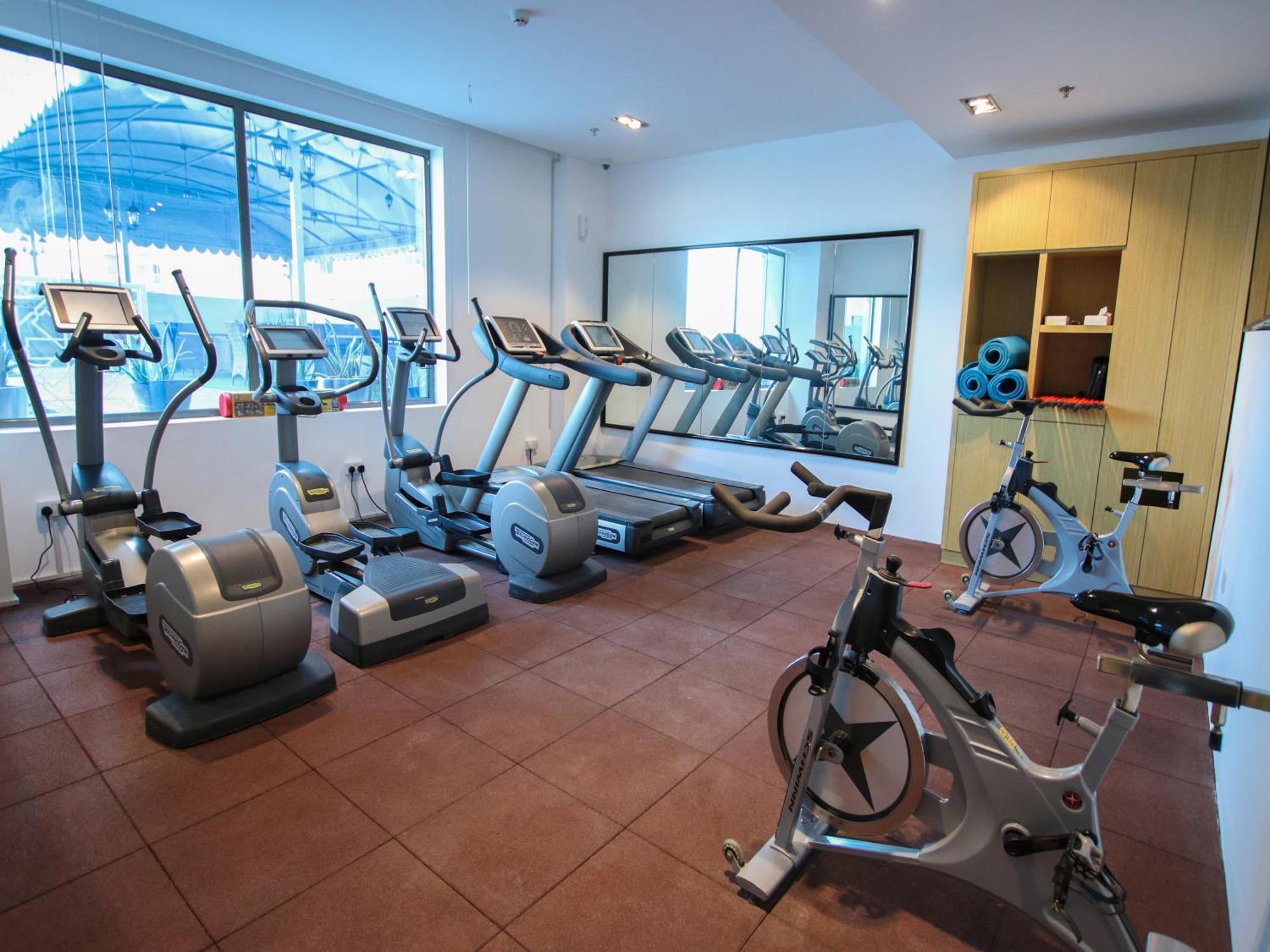 The Seven Hotel Al Manamah Esterno foto