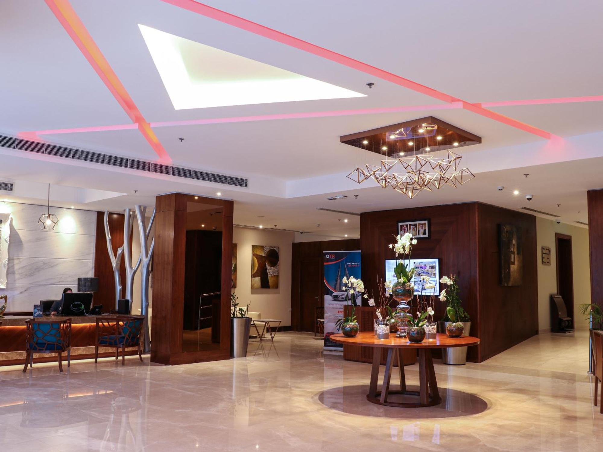 The Seven Hotel Al Manamah Esterno foto