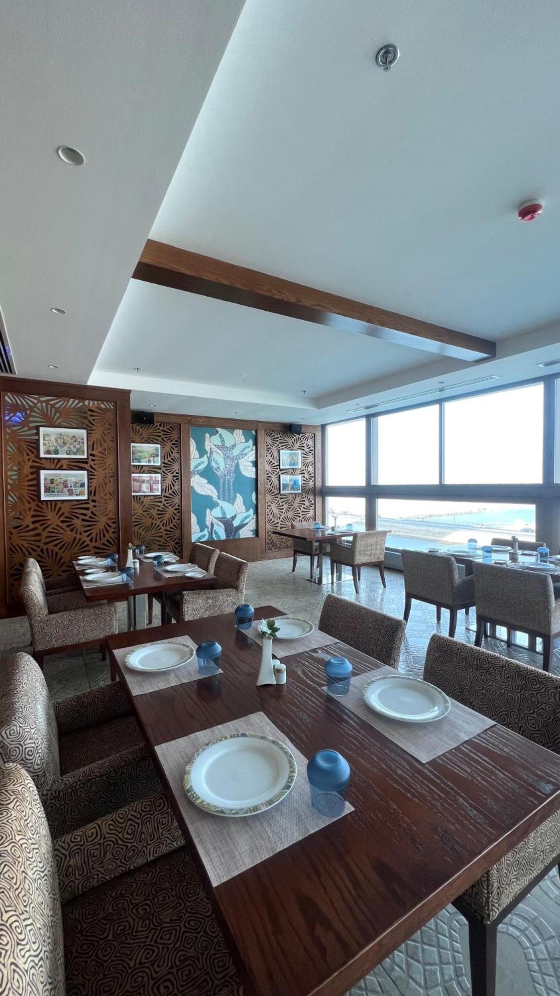The Seven Hotel Al Manamah Esterno foto